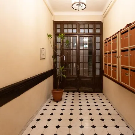 Contemporary Mezzanine Studio With Furnished Balcony Apartment Nice